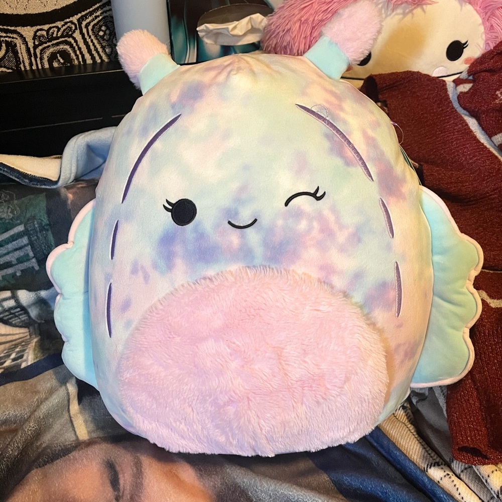 Sea creature Dottie Squishmallow, NWT